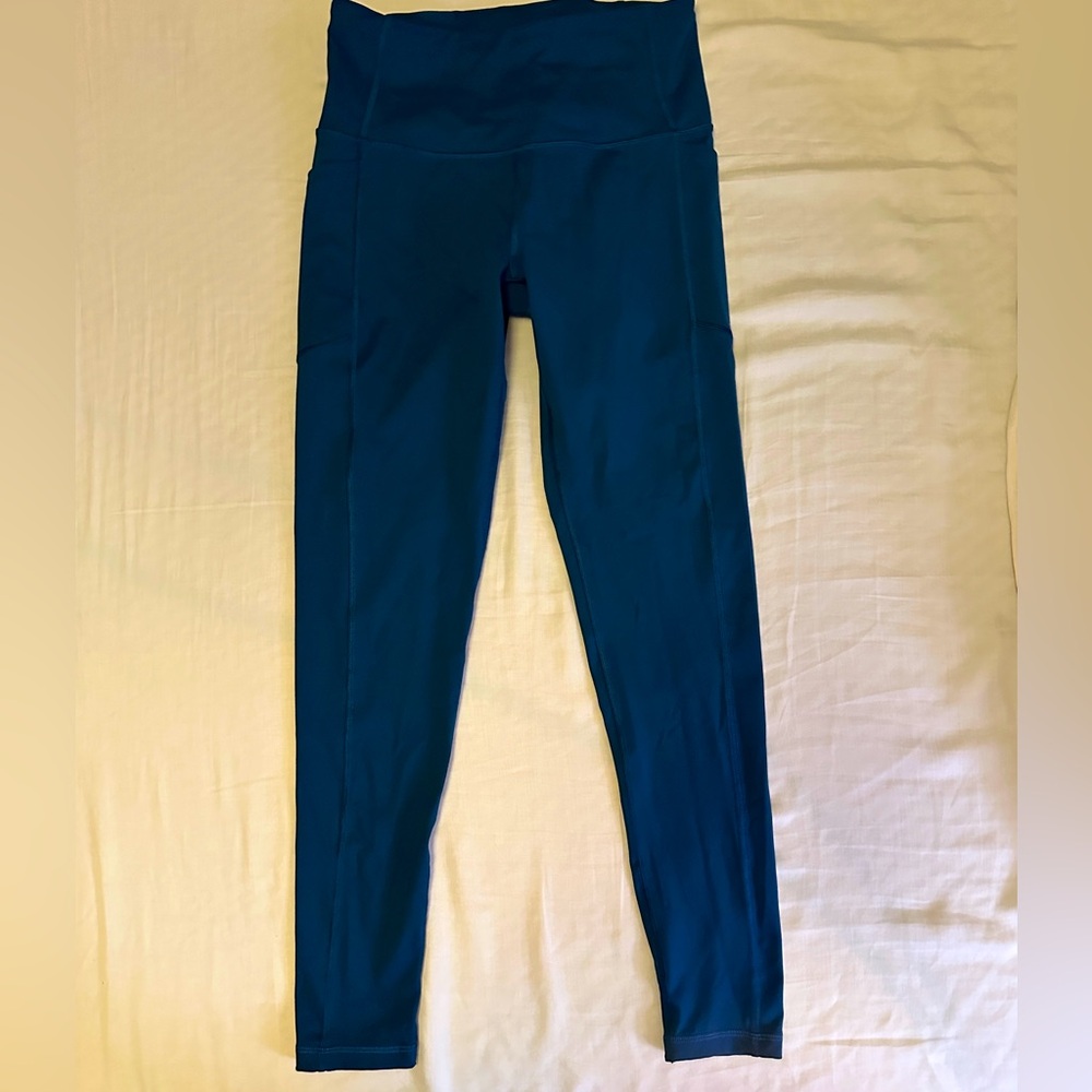 Victoria’s Secret Knockout Leggings Size M